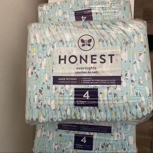 3-pack of Honest Size 4 Nighttime Diapers